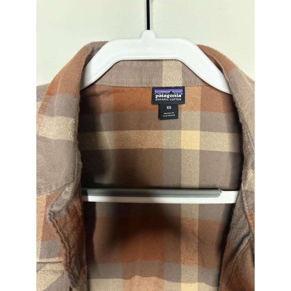 Patagonia Organic Cotton Plaid Flannel Shirt Women’s XS Style 42405 Brown Orange - Picture 4 of 9